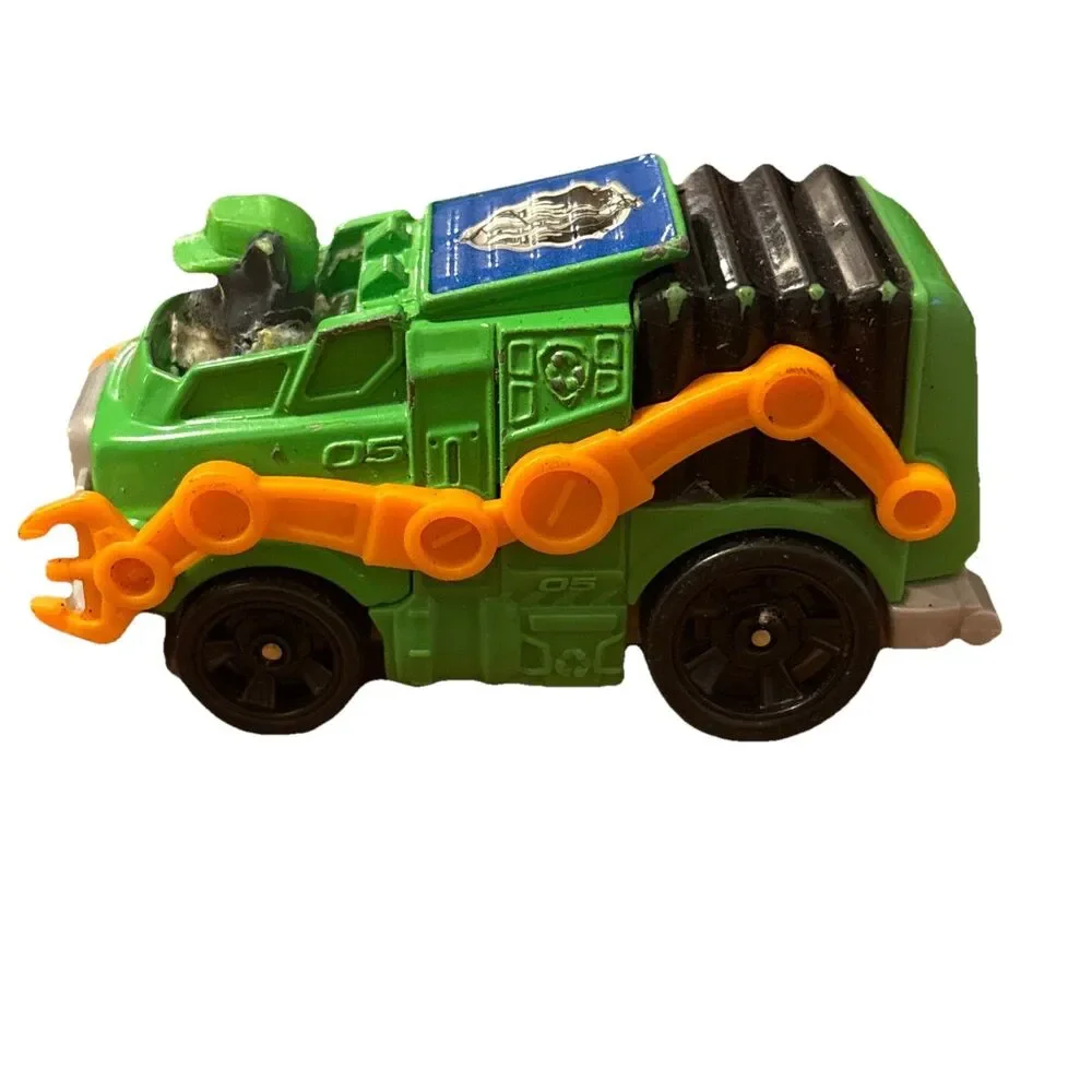 Paw Patrol The Movie True Metal Rocky Diecast Vehicle Spin Master 1:64